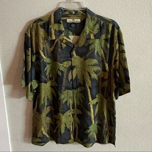 Vintage Tommy Bahama Men's Silk Black and Green Palm Shirt- Size Medium